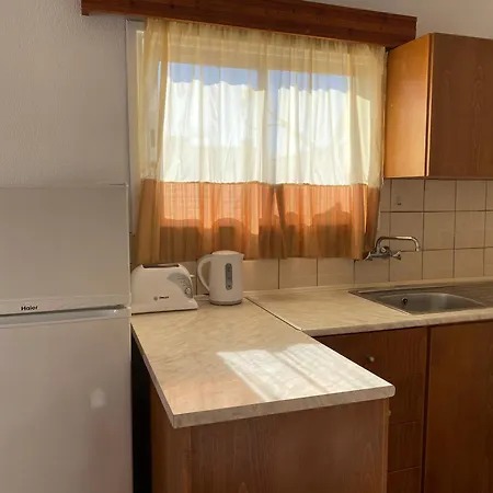 Alexia Apartmanhotel Ajía Nápa