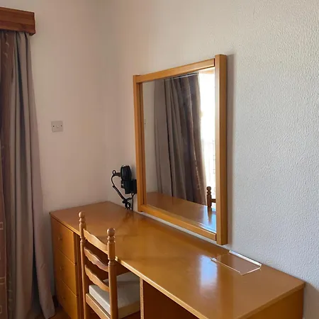 Alexia Apartmanhotel 2*