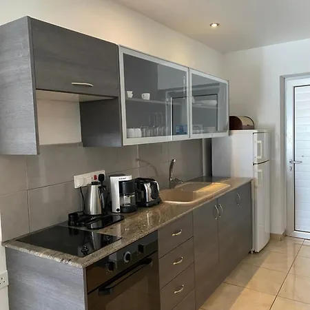 Alexia Apartmanhotel 2*